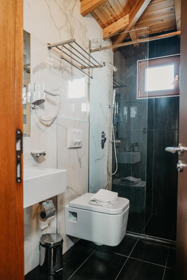 Center Hotel Gjirokastër Eksteriør billede