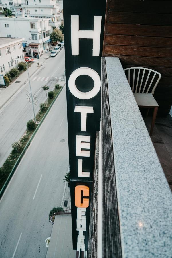 Center Hotel Gjirokastër Eksteriør billede