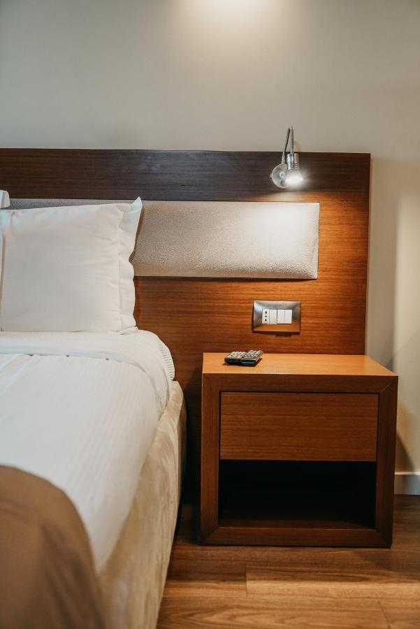 Center Hotel Gjirokastër Eksteriør billede