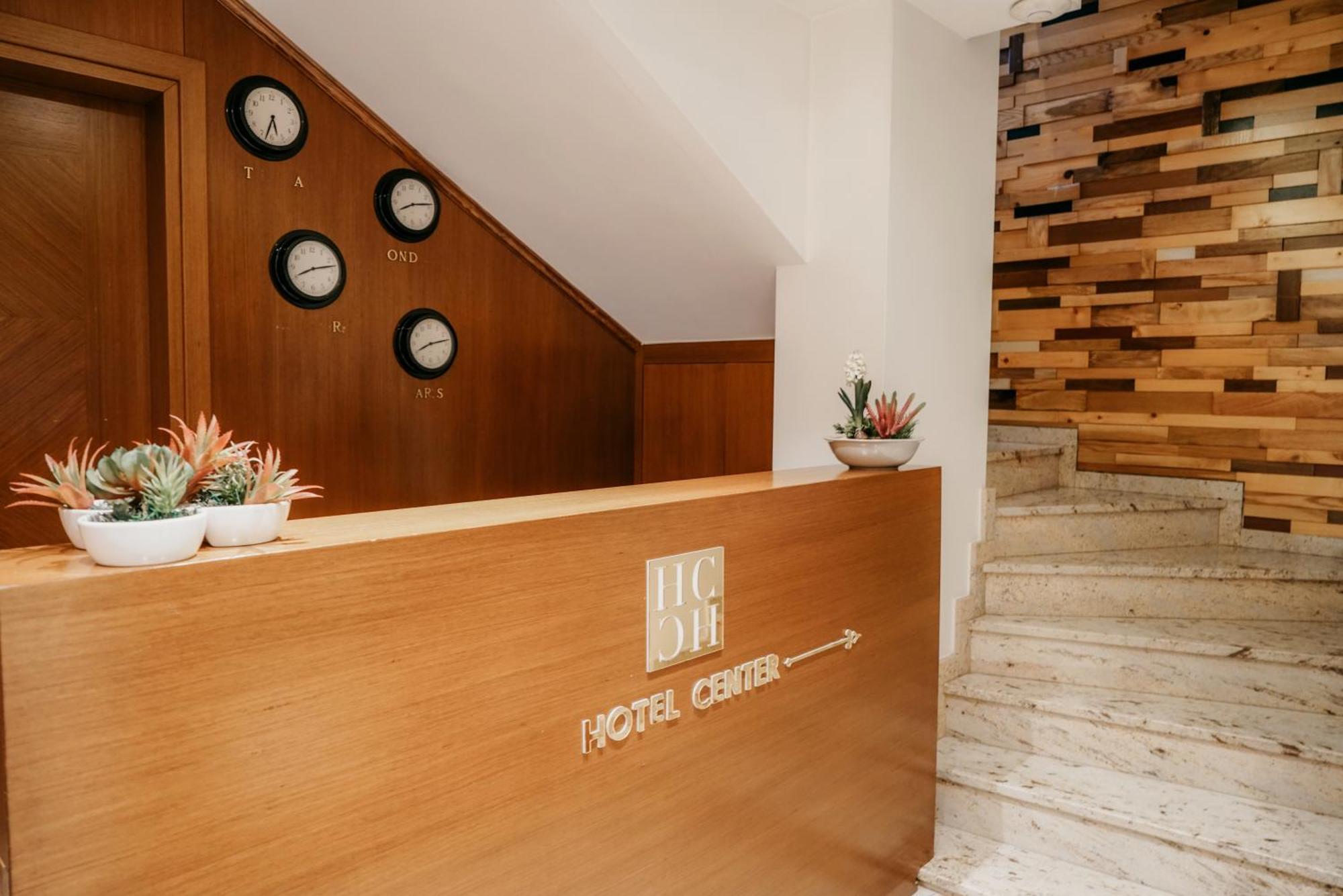 Center Hotel Gjirokastër Eksteriør billede